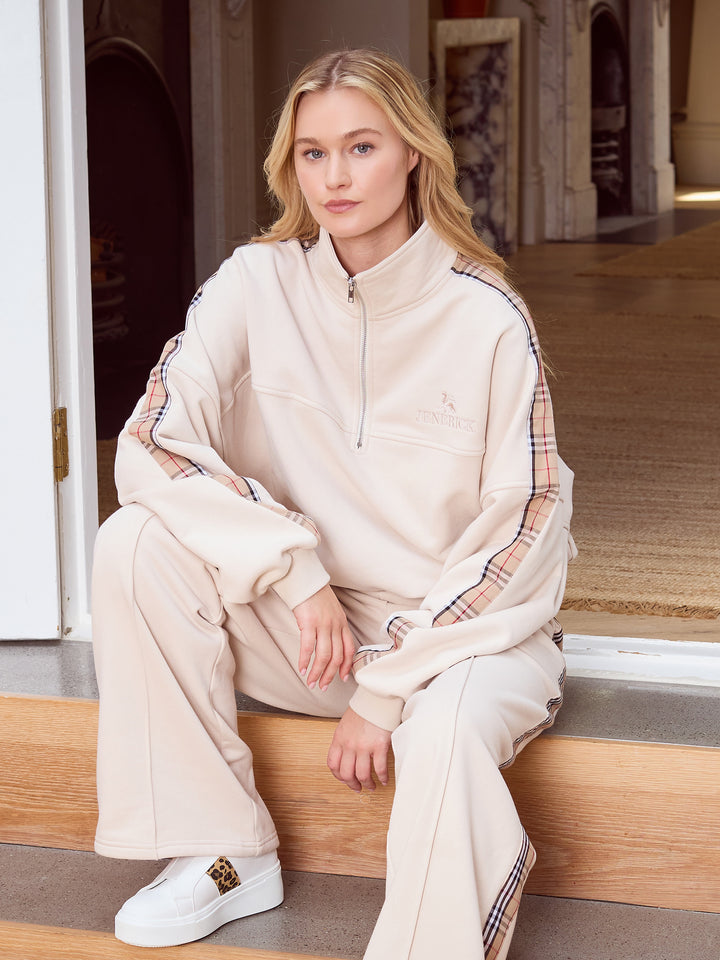 Stone Quarter-Zip Leisure Fleece